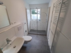 Badezimmer - Sanierte Seniorenwohnung in ruhiger Lage mit WBS