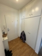Flur - Renovierte Seniorenwohnung mit Balkon im OG