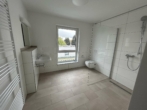 Bad_Whg 11 - Modernes WG-Zimmer in 3-er Männer-WG zu vermieten