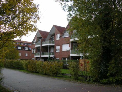 tolle DG-Wohnung in ruhiger Lage von Sutthausen – ! renoviert/saniert – provisionsfrei !, 49082 Osnabrück, Dachgeschosswohnung
