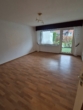 Wohnzimmer - Schicke Terrassenwohnung für Rentner mit WBS
