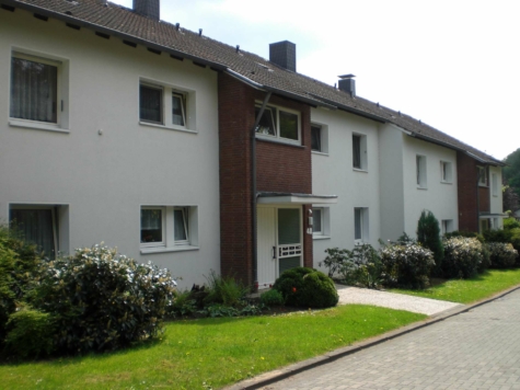 Schicke Terrassenwohnung für Rentner mit WBS, 49082 Osnabrück, Erdgeschosswohnung