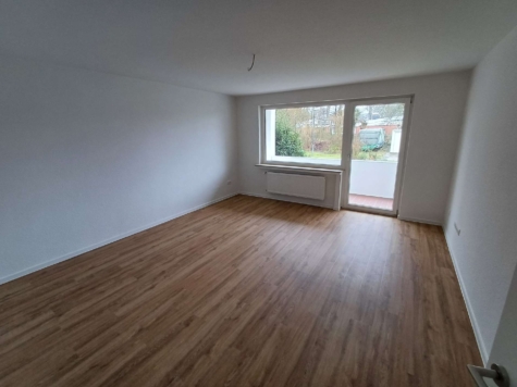 Sanierte Seniorenwohnung in ruhiger Lage mit WBS, 49205 Hasbergen, Etagenwohnung